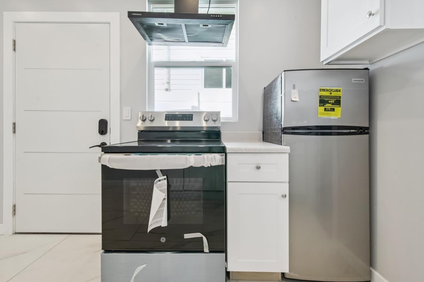 Detail Gallery Image 8 of 16 For 6134 Fair Ave #1 2,  North Hollywood,  CA 91606 - 1 Beds | 1 Baths