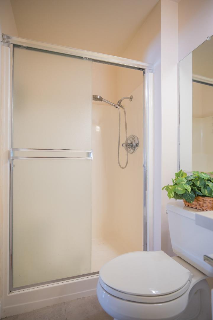 Detail Gallery Image 19 of 41 For 761 N Fair Oaks Ave #6,  Sunnyvale,  CA 94085 - 3 Beds | 2 Baths