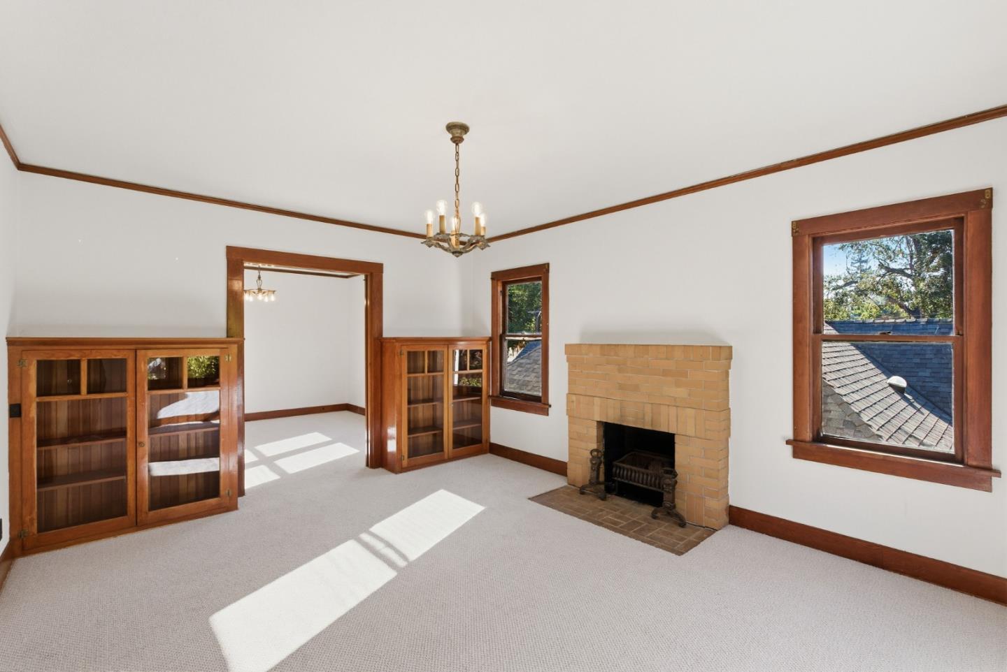 Detail Gallery Image 15 of 29 For 566 Addison Ave, Palo Alto,  CA 94301 - 3 Beds | 2 Baths