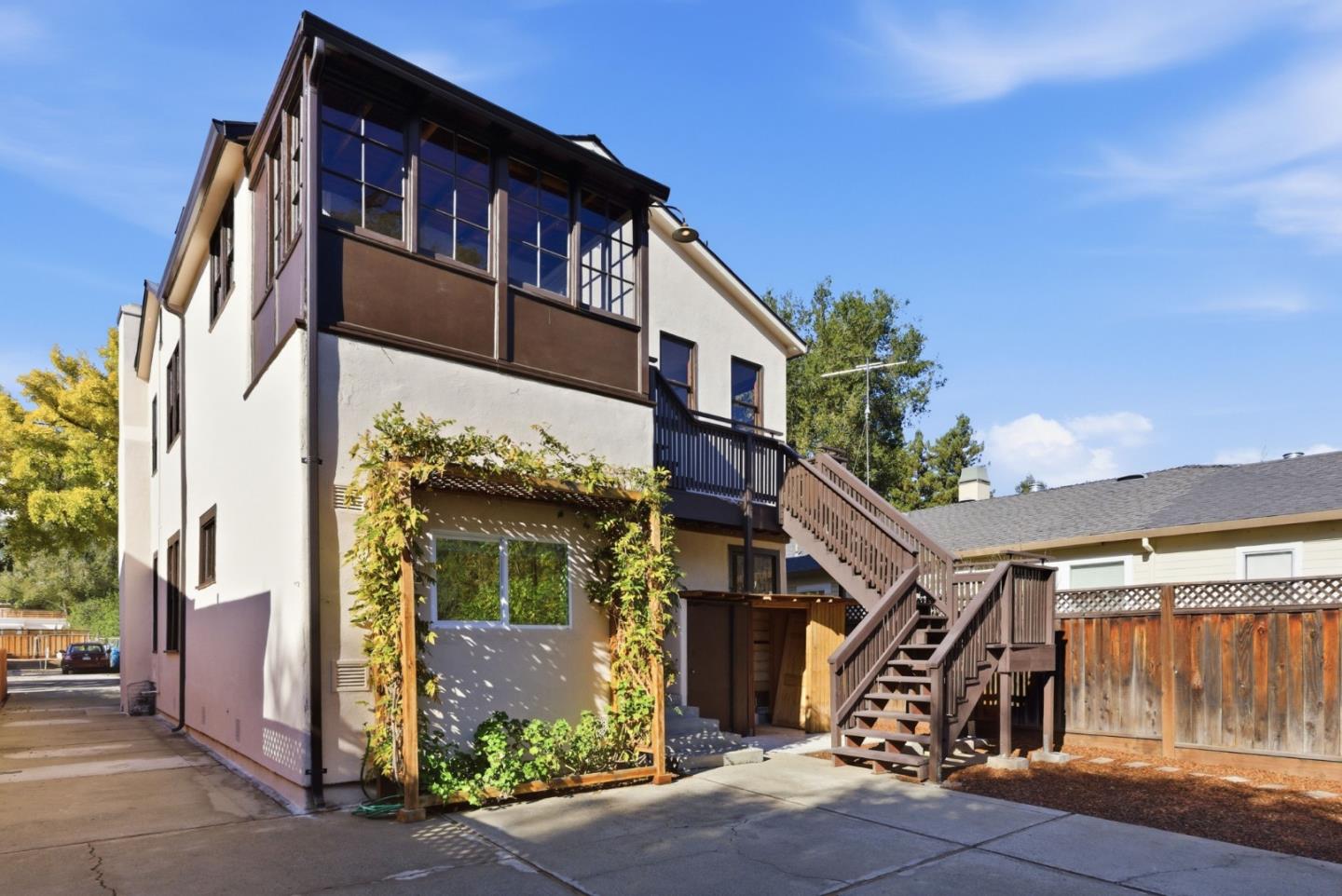 Detail Gallery Image 26 of 29 For 566 Addison Ave, Palo Alto,  CA 94301 - 3 Beds | 2 Baths