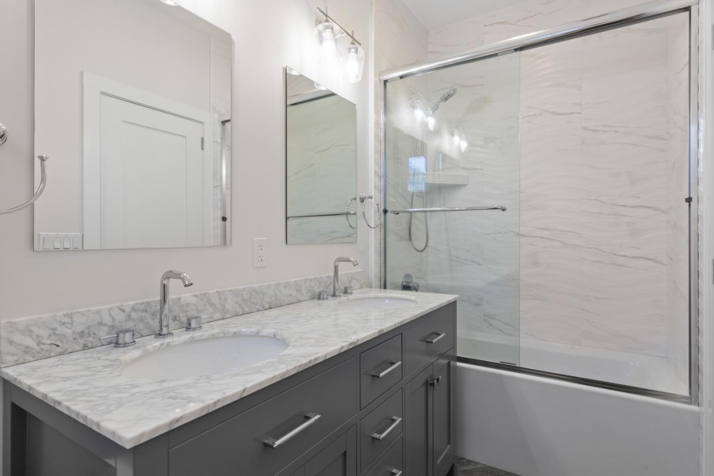 Detail Gallery Image 16 of 34 For 193 Carmel Avenue, Pacifica,  CA 94044 - 3 Beds | 1 Baths