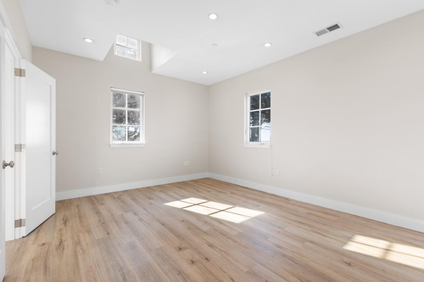 Detail Gallery Image 29 of 34 For 193 Carmel Avenue, Pacifica,  CA 94044 - 3 Beds | 1 Baths