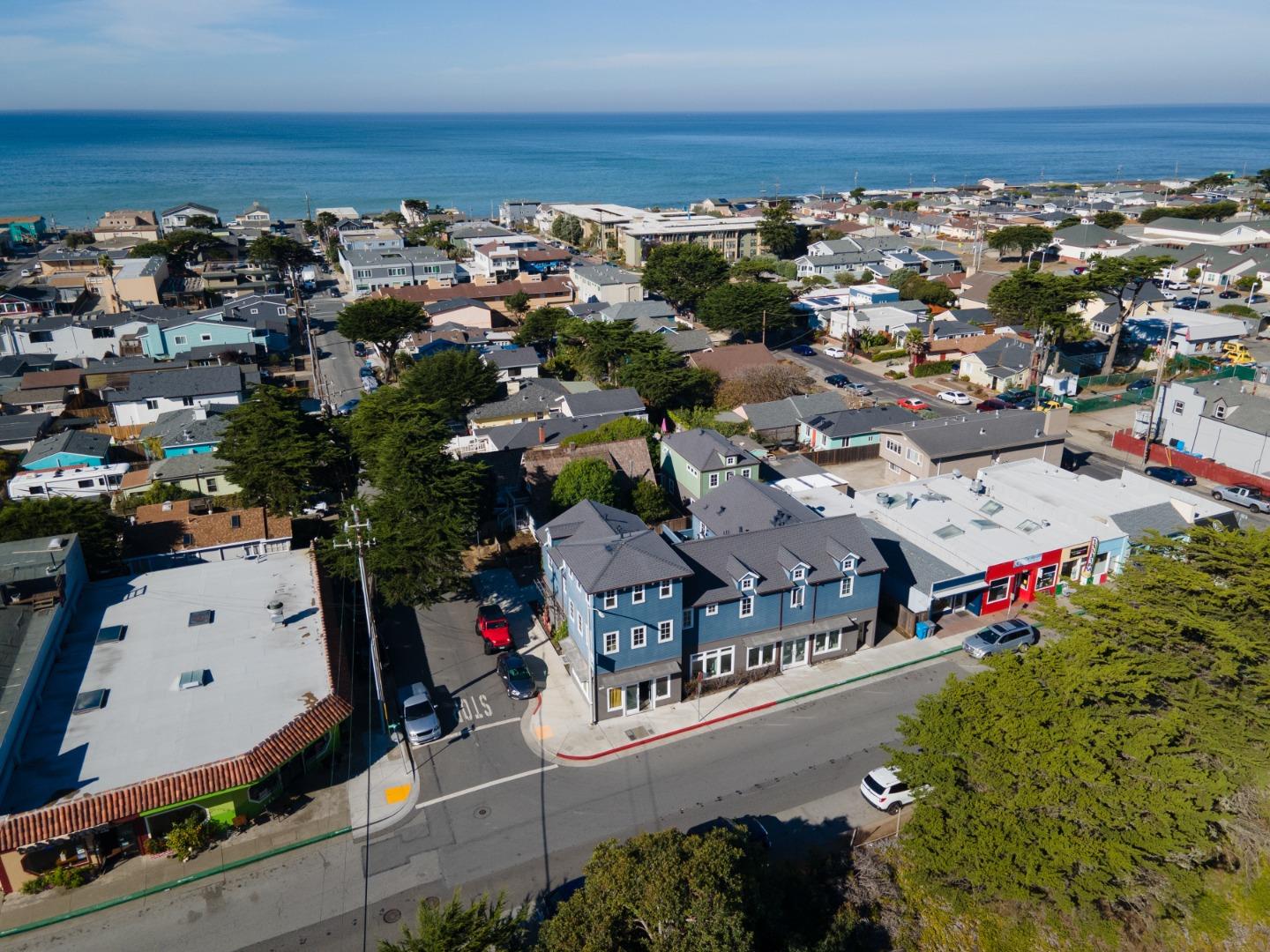 Detail Gallery Image 5 of 34 For 193 Carmel Avenue, Pacifica,  CA 94044 - 3 Beds | 1 Baths