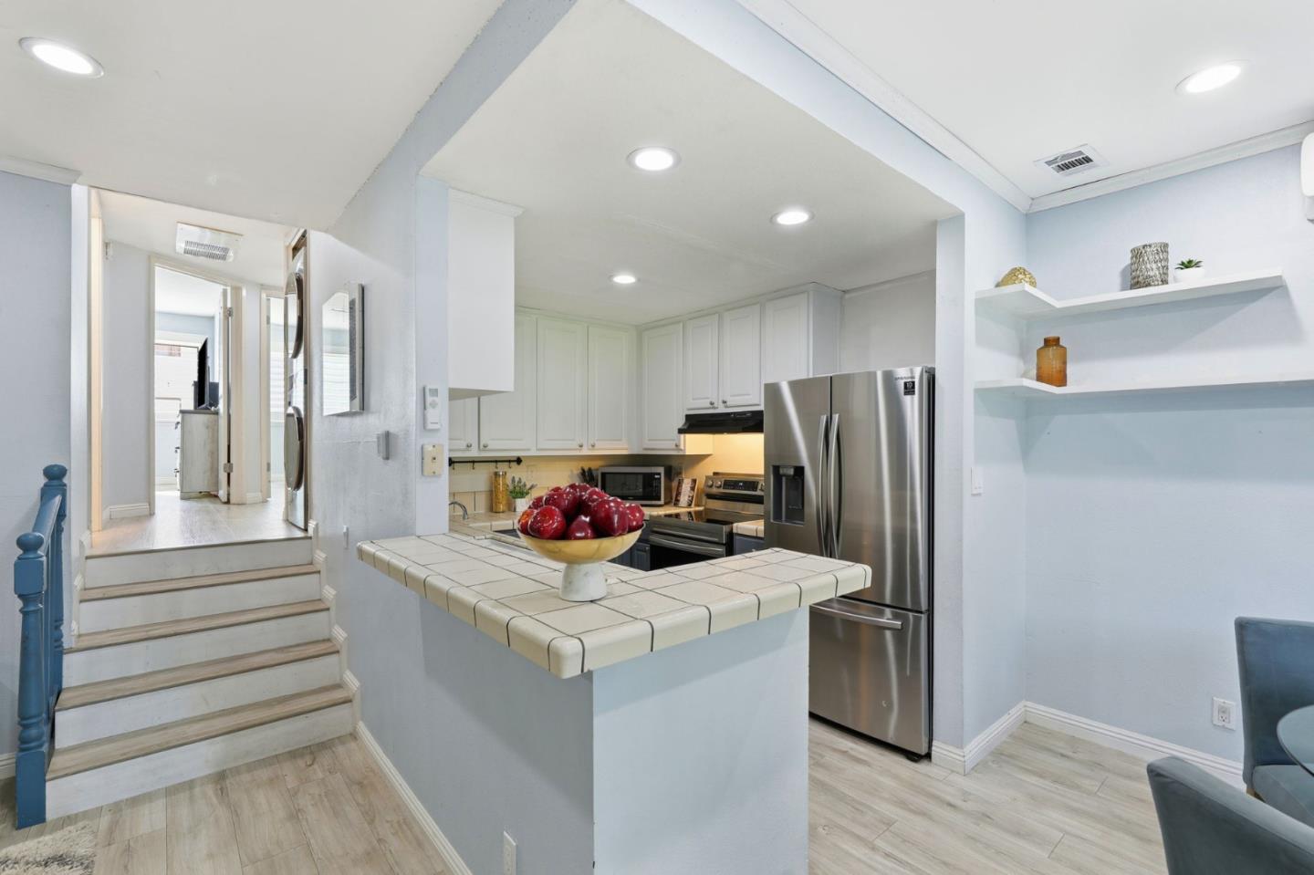 Detail Gallery Image 11 of 35 For 297 Kenbrook Cir, San Jose,  CA 95111 - 2 Beds | 1 Baths