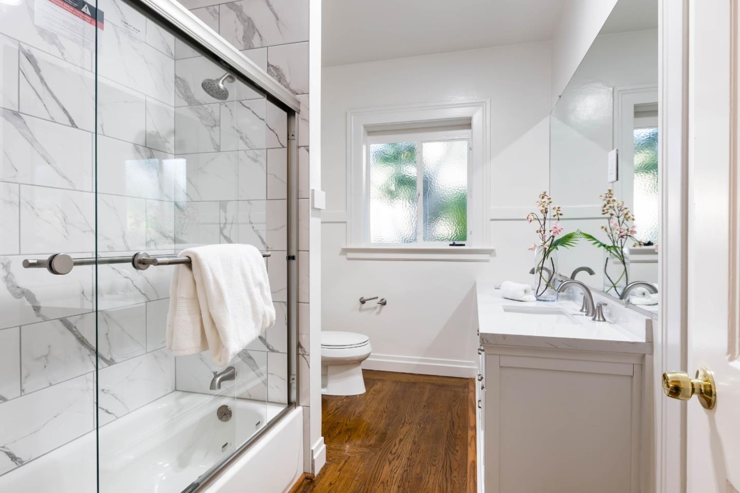 Detail Gallery Image 24 of 37 For 765 University Ave, Palo Alto,  CA 94301 - 4 Beds | 3/1 Baths