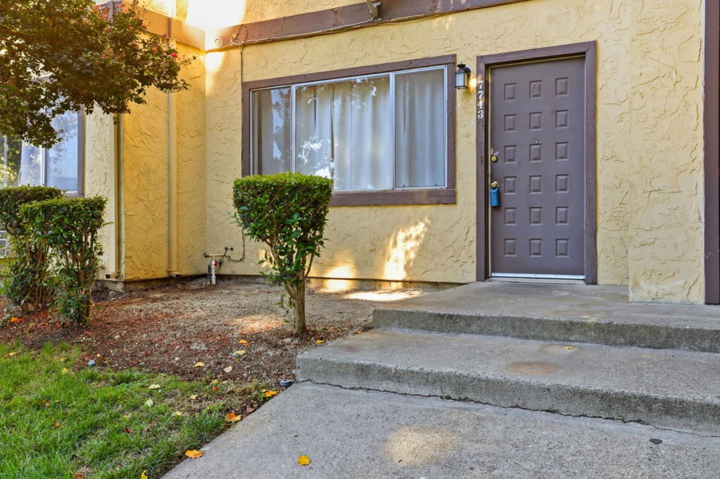 Detail Gallery Image 2 of 18 For 7743 Chestnut St, Gilroy,  CA 95020 - 2 Beds | 1/1 Baths