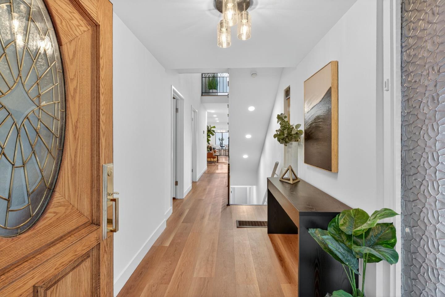 Detail Gallery Image 3 of 104 For 72 Cresta Vista Dr, San Francisco,  CA 94127 - 4 Beds | 3 Baths