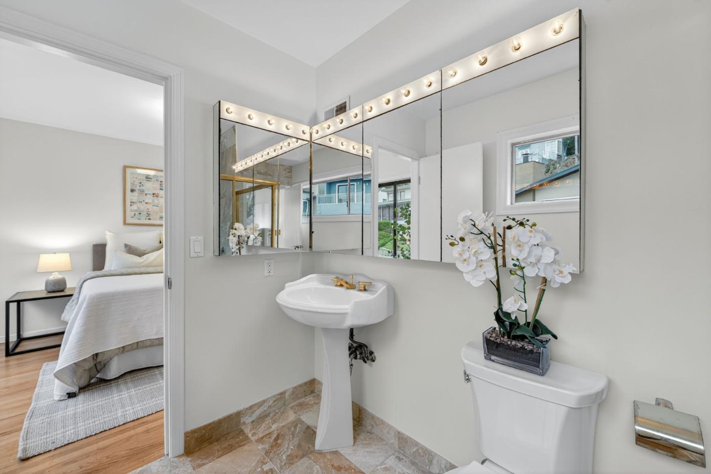 Detail Gallery Image 36 of 104 For 72 Cresta Vista Dr, San Francisco,  CA 94127 - 4 Beds | 3 Baths