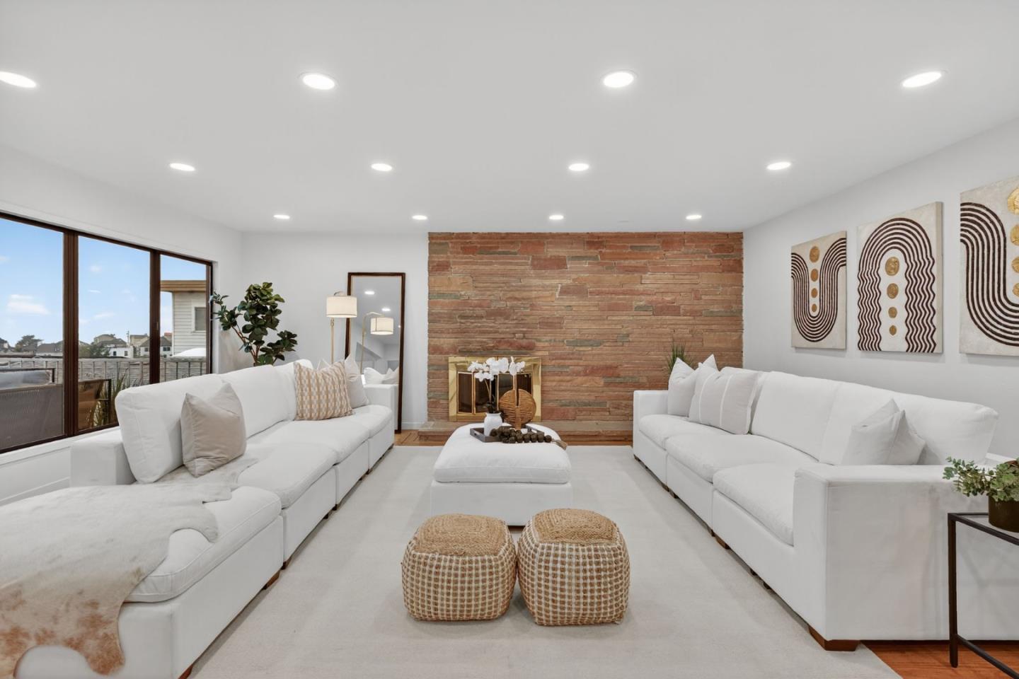 Detail Gallery Image 7 of 104 For 72 Cresta Vista Dr, San Francisco,  CA 94127 - 4 Beds | 3 Baths