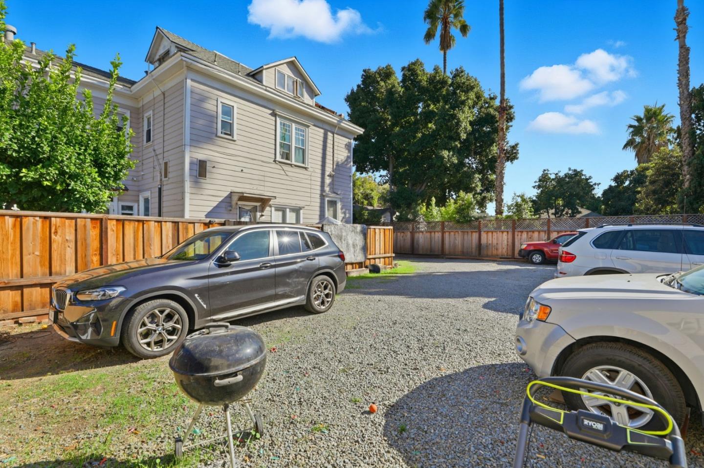 Detail Gallery Image 12 of 22 For 145 Sunol St, San Jose,  CA 95126 - – Beds | – Baths