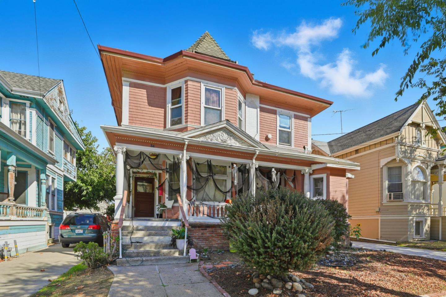 Detail Gallery Image 2 of 22 For 84 N 9th St, San Jose,  CA 95112 - – Beds | – Baths