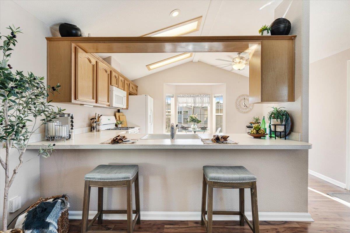 Detail Gallery Image 8 of 27 For 999 Old San Jose #53,  Soquel,  CA 95073 - 2 Beds | 1 Baths