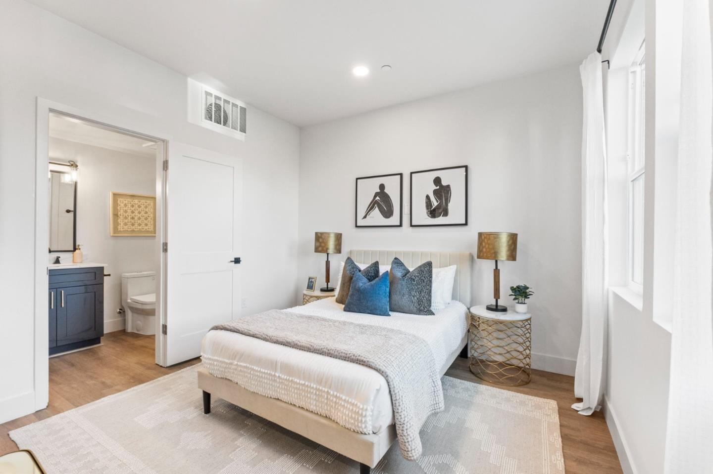 Detail Gallery Image 25 of 46 For 584 Compton Ter, Sunnyvale,  CA 94085 - 3 Beds | 3/1 Baths