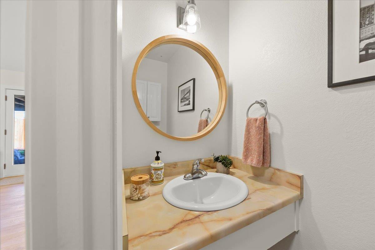 Detail Gallery Image 22 of 26 For 1968 Chardonnay Dr, Oakley,  CA 94561 - 4 Beds | 2/1 Baths