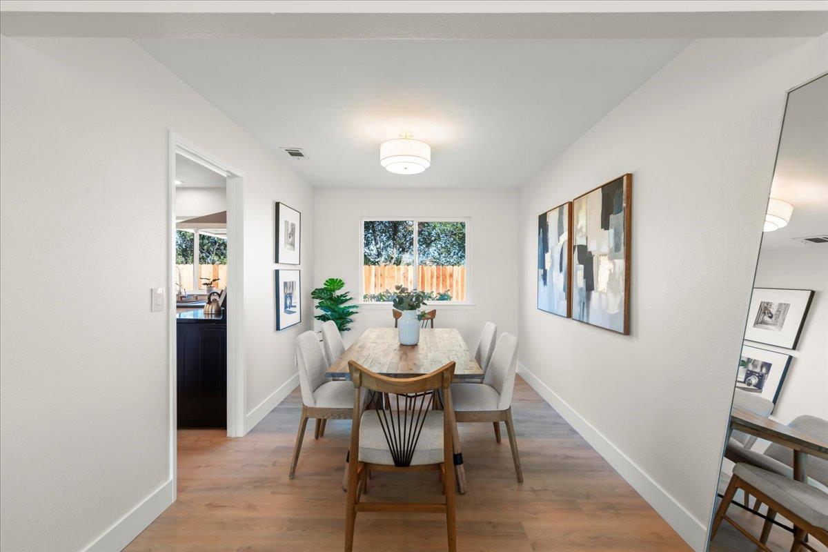 Detail Gallery Image 8 of 26 For 1968 Chardonnay Dr, Oakley,  CA 94561 - 4 Beds | 2/1 Baths