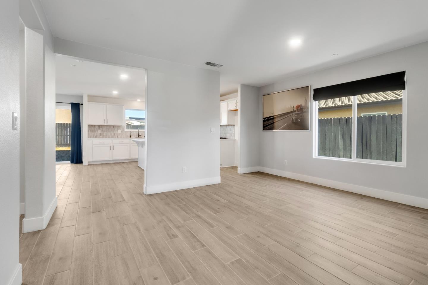 Detail Gallery Image 16 of 45 For 2125 Redding Way, Atwater,  CA 95301 - 5 Beds | 3 Baths