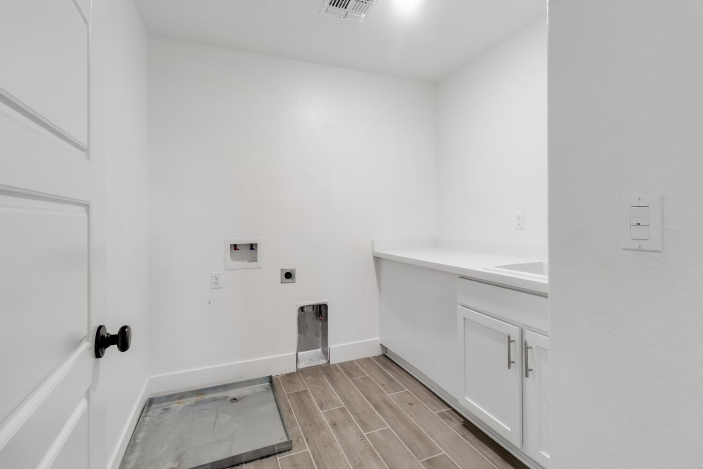 Detail Gallery Image 39 of 45 For 2125 Redding Way, Atwater,  CA 95301 - 5 Beds | 3 Baths