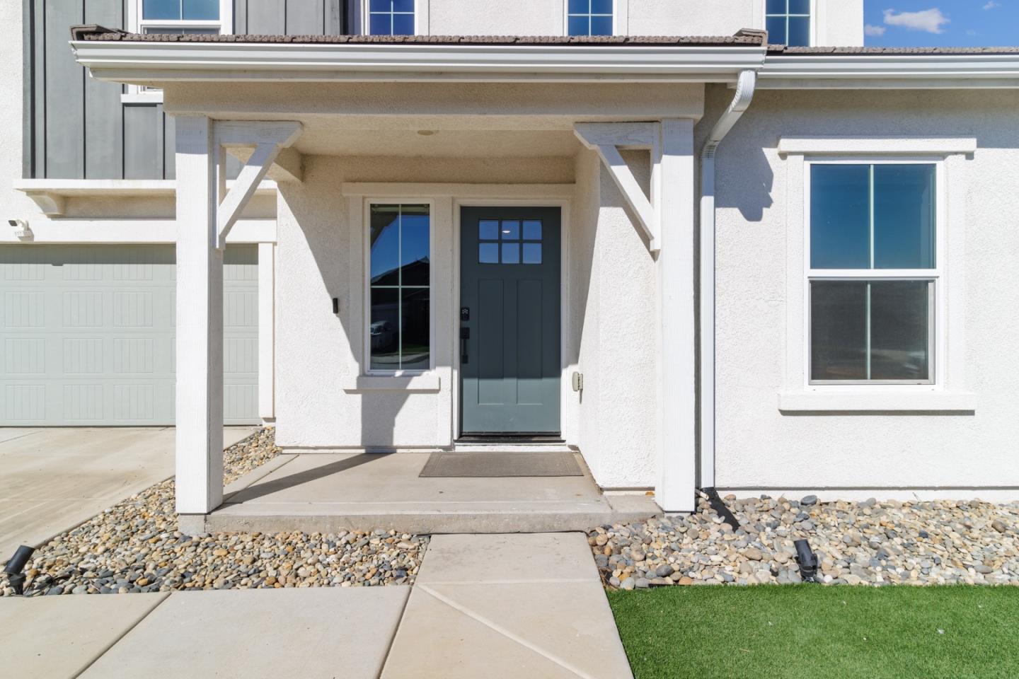 Detail Gallery Image 4 of 45 For 2125 Redding Way, Atwater,  CA 95301 - 5 Beds | 3 Baths