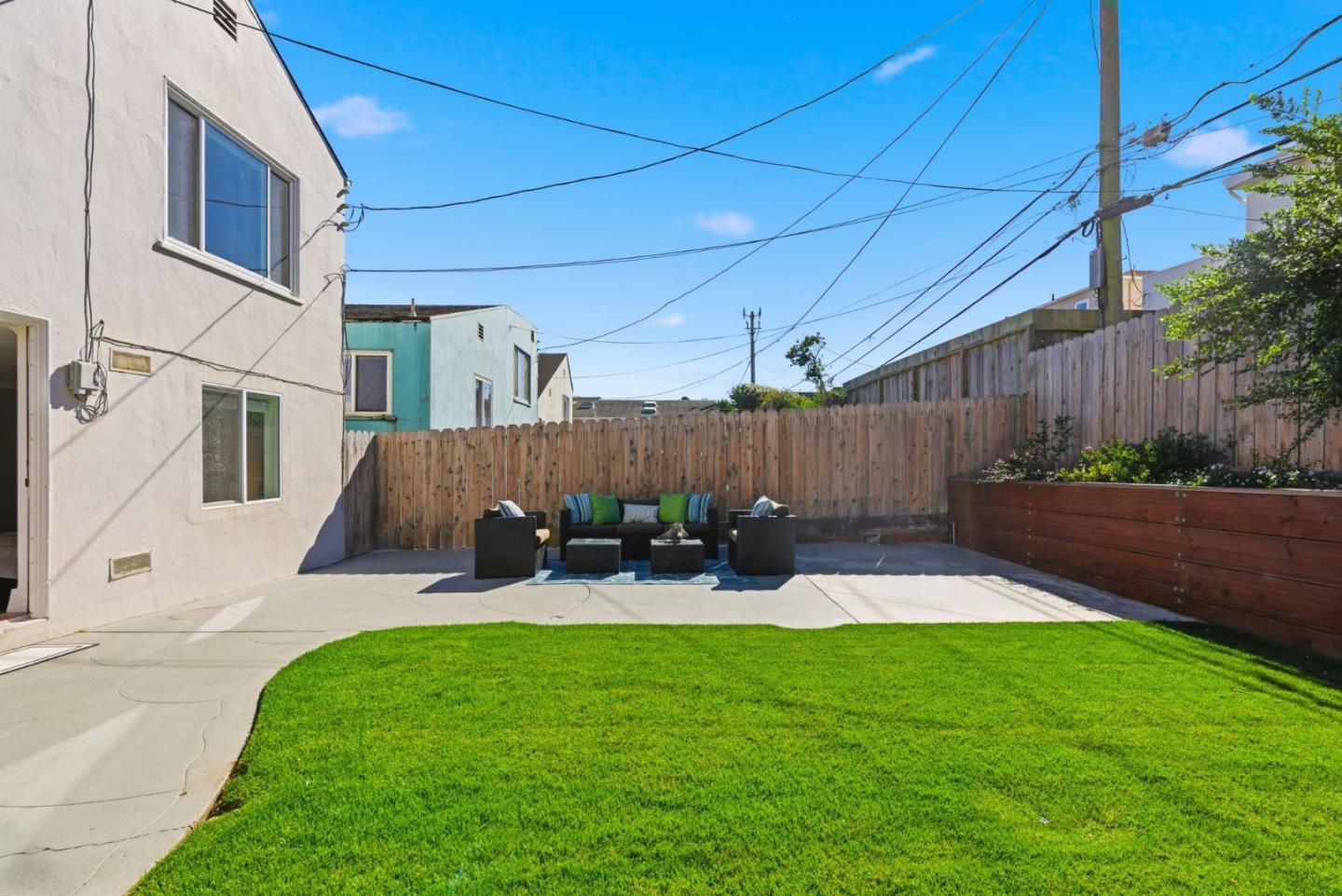 Detail Gallery Image 24 of 31 For 59 Weston Dr, Daly City,  CA 94015 - 3 Beds | 2 Baths