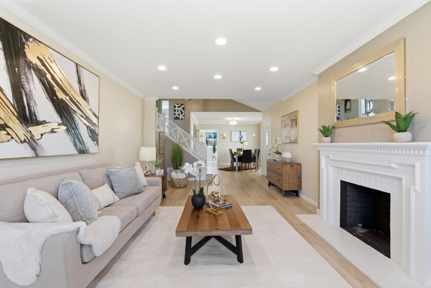 Detail Gallery Image 5 of 31 For 59 Weston Dr, Daly City,  CA 94015 - 3 Beds | 2 Baths