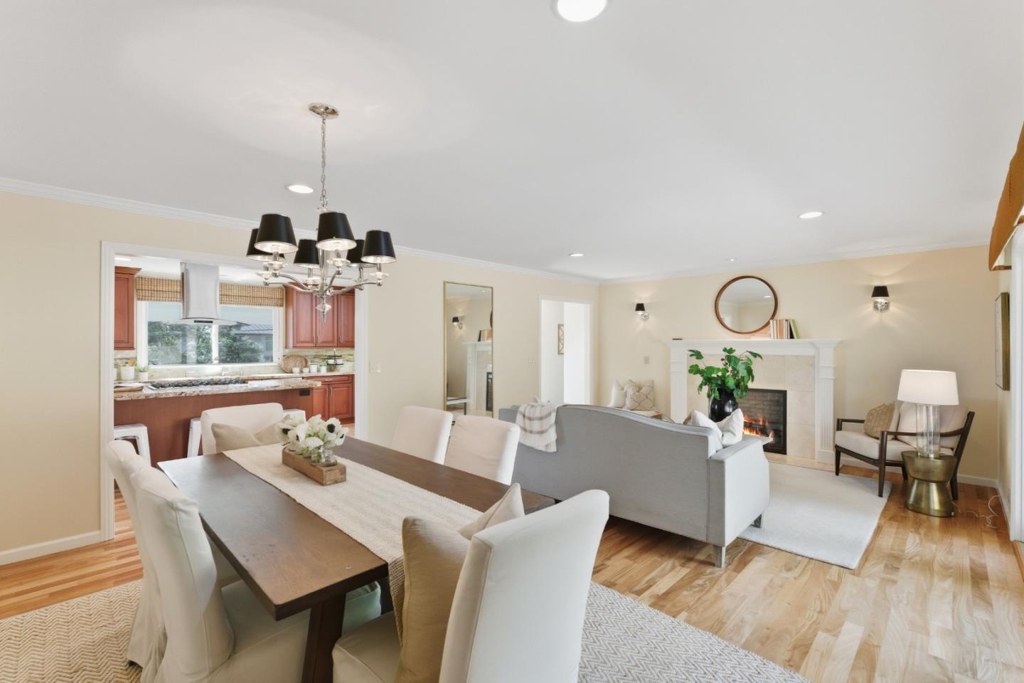 Detail Gallery Image 10 of 43 For 2936 Eaton Ave, San Carlos,  CA 94070 - 3 Beds | 2 Baths