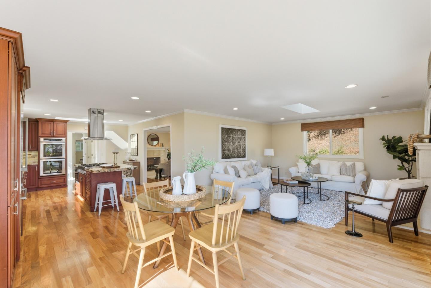 Detail Gallery Image 14 of 43 For 2936 Eaton Ave, San Carlos,  CA 94070 - 3 Beds | 2 Baths