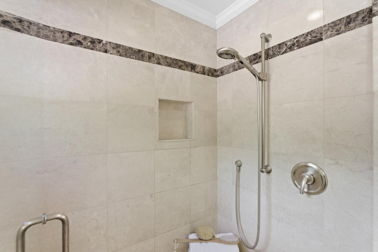 Detail Gallery Image 29 of 43 For 2936 Eaton Ave, San Carlos,  CA 94070 - 3 Beds | 2 Baths