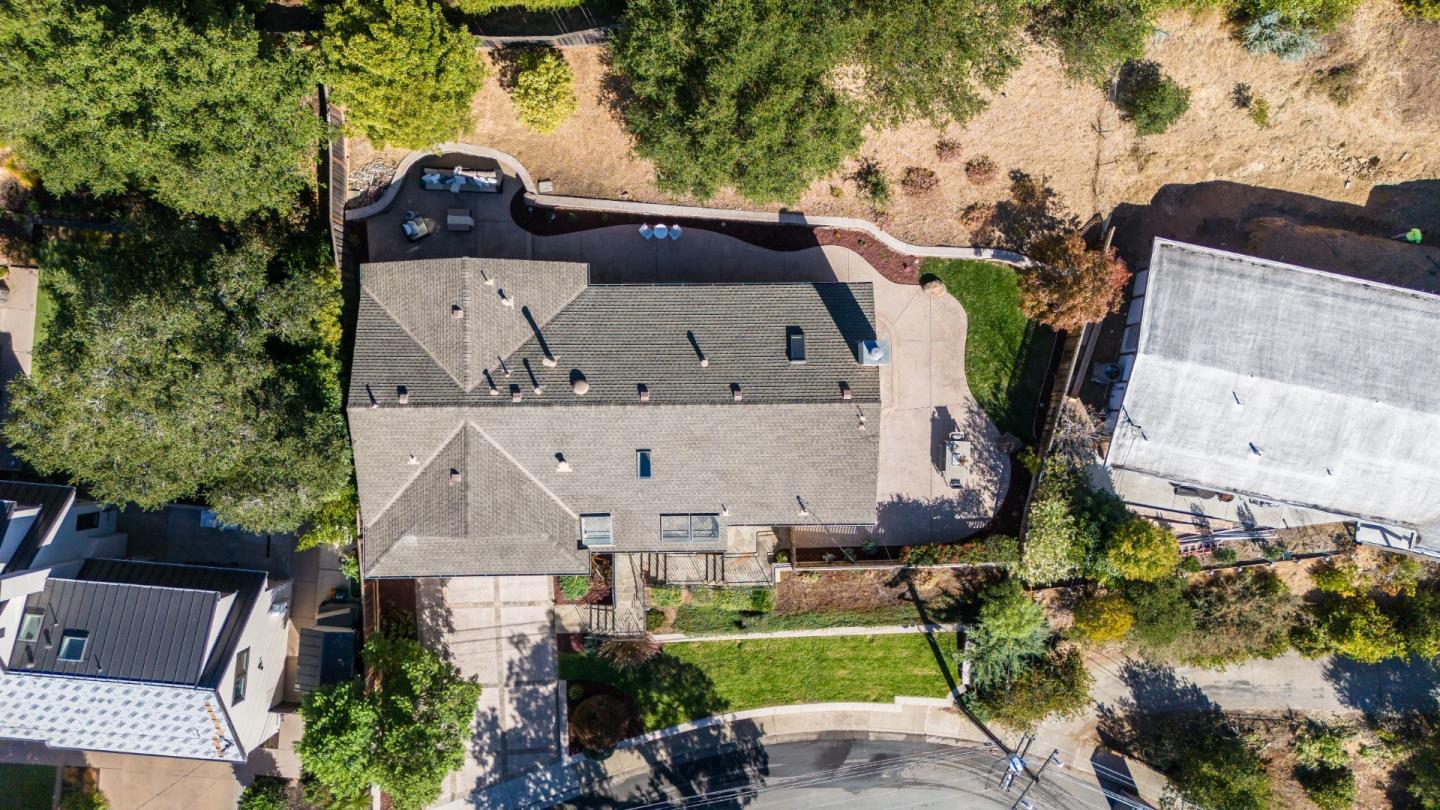 Detail Gallery Image 42 of 43 For 2936 Eaton Ave, San Carlos,  CA 94070 - 3 Beds | 2 Baths