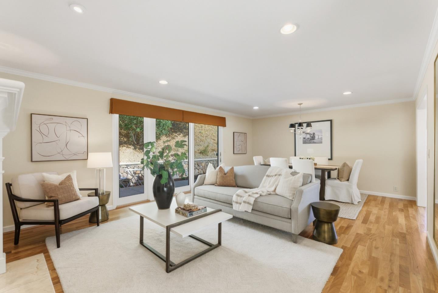 Detail Gallery Image 9 of 43 For 2936 Eaton Ave, San Carlos,  CA 94070 - 3 Beds | 2 Baths