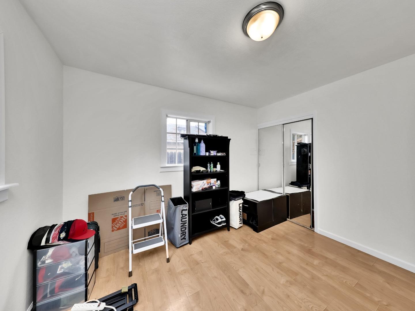 Detail Gallery Image 15 of 34 For 31959 Carroll Ave, Hayward,  CA 94544 - 3 Beds | 2 Baths