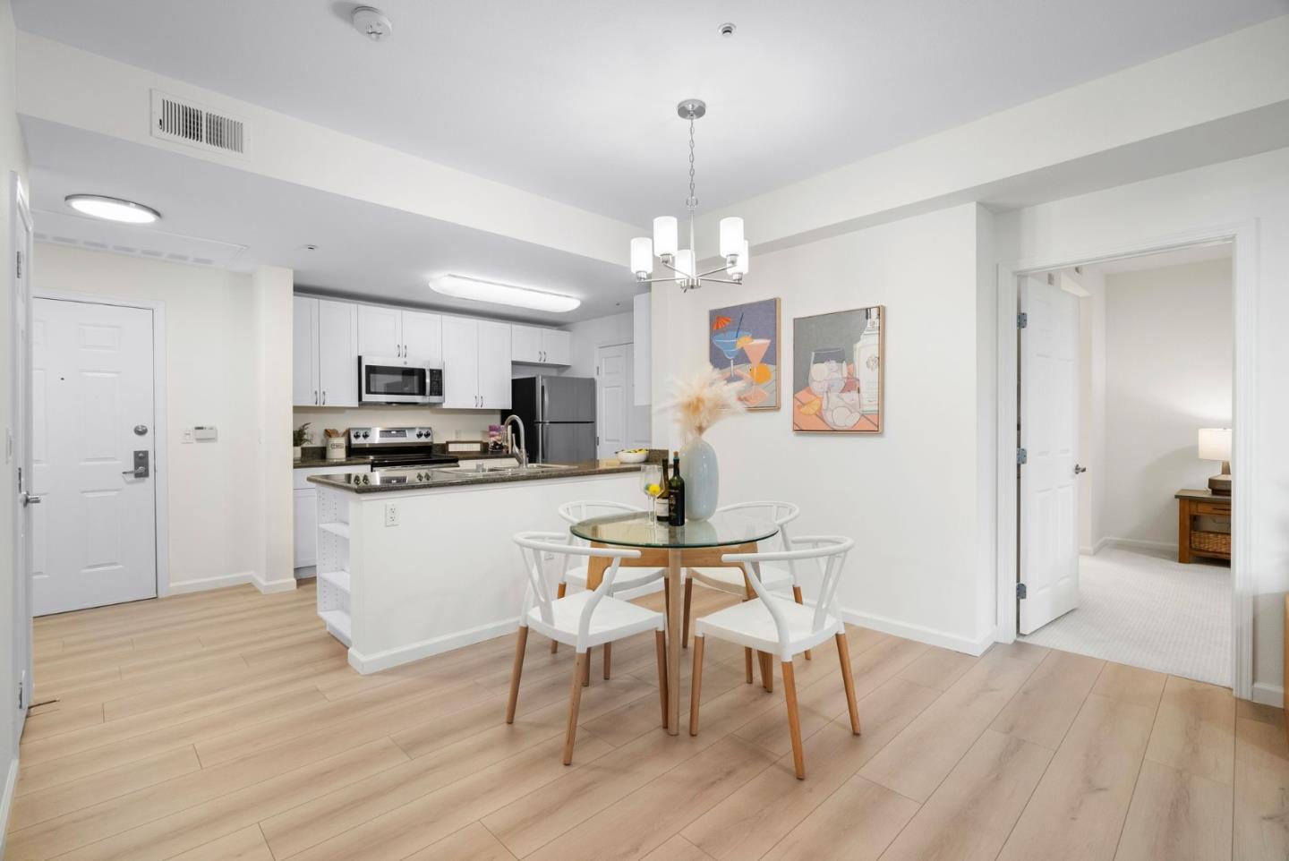 Detail Gallery Image 4 of 24 For 1550 Technology Drive #2119,  San Jose,  CA 95110 - 2 Beds | 2 Baths