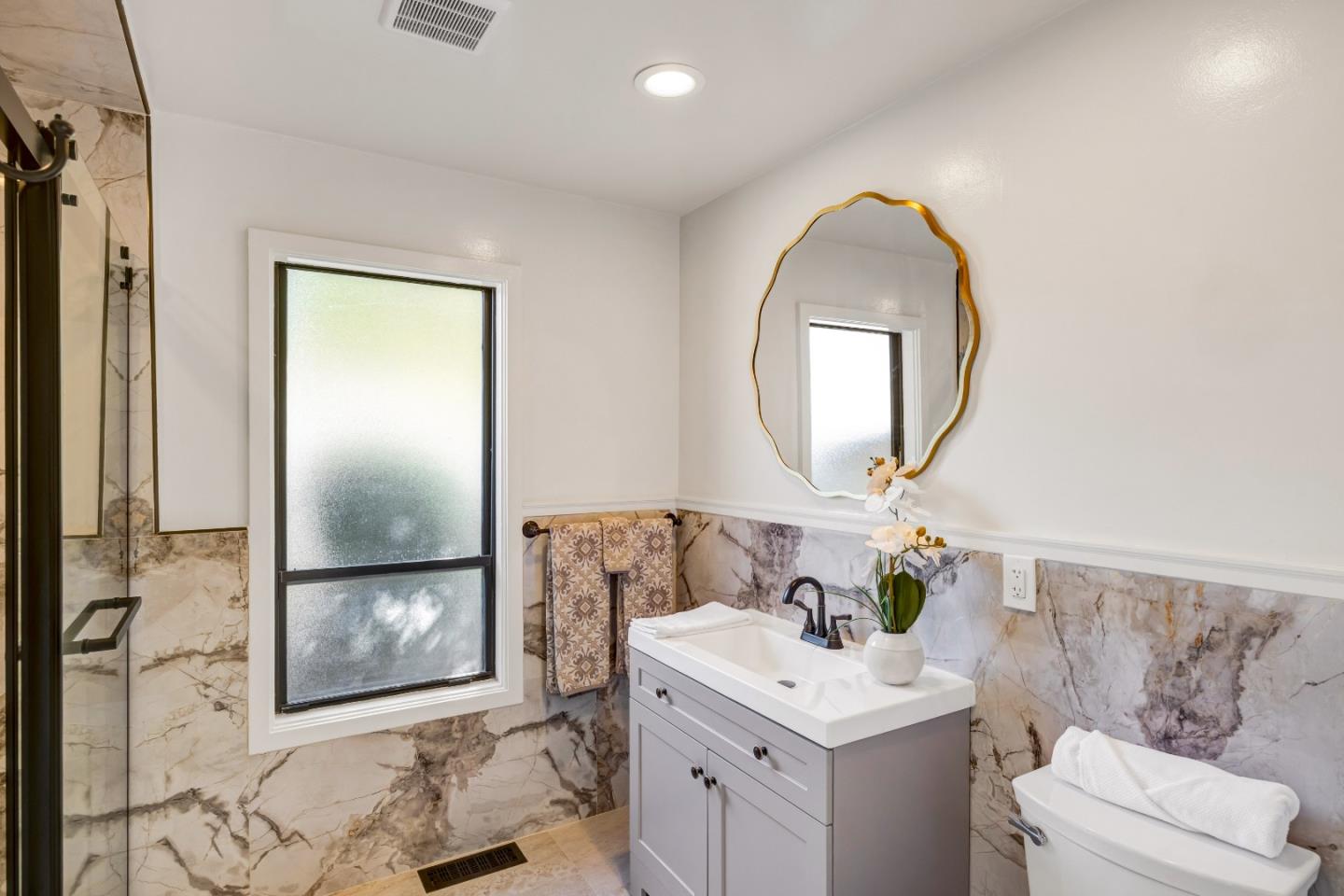 Detail Gallery Image 17 of 28 For 28069 Heron Ct, Carmel Valley,  CA 93923 - 4 Beds | 4 Baths