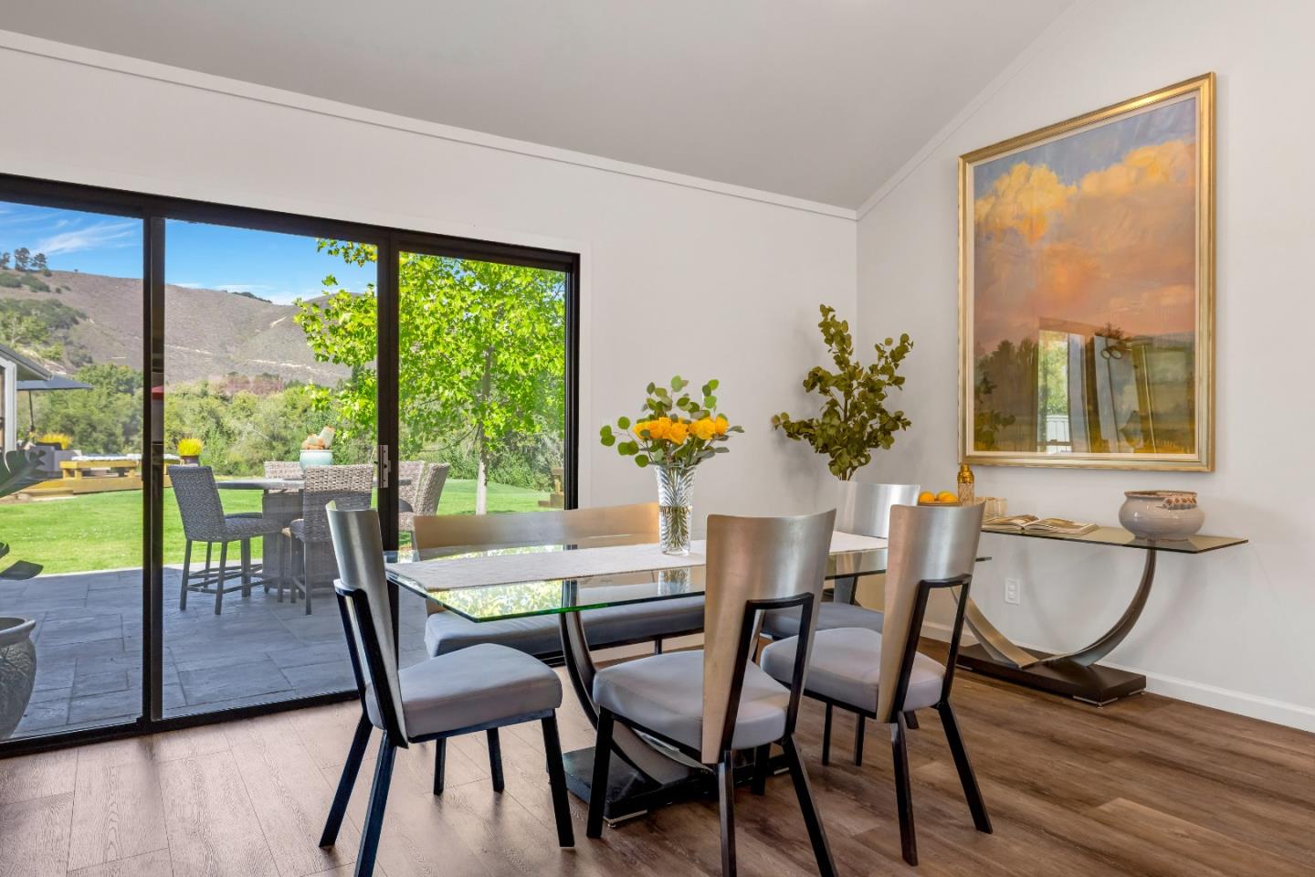 Detail Gallery Image 7 of 28 For 28069 Heron Ct, Carmel Valley,  CA 93923 - 4 Beds | 4 Baths