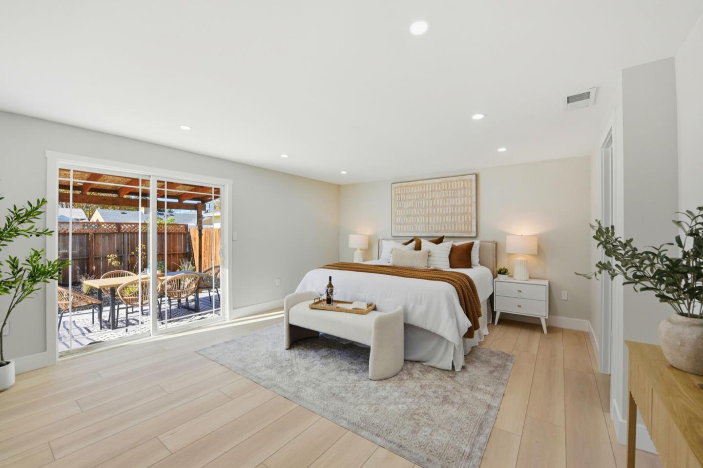 Detail Gallery Image 20 of 44 For 15881 Paseo Largavista, San Lorenzo,  CA 94580 - 4 Beds | 2 Baths