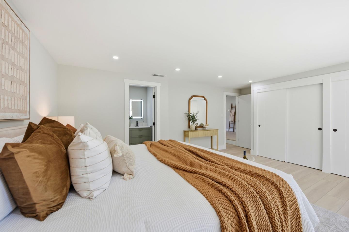 Detail Gallery Image 22 of 44 For 15881 Paseo Largavista, San Lorenzo,  CA 94580 - 4 Beds | 2 Baths