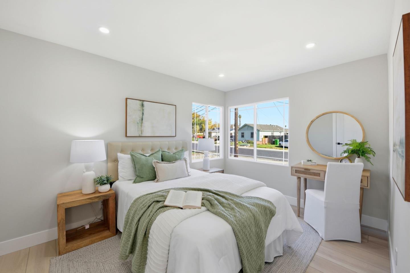 Detail Gallery Image 25 of 44 For 15881 Paseo Largavista, San Lorenzo,  CA 94580 - 4 Beds | 2 Baths