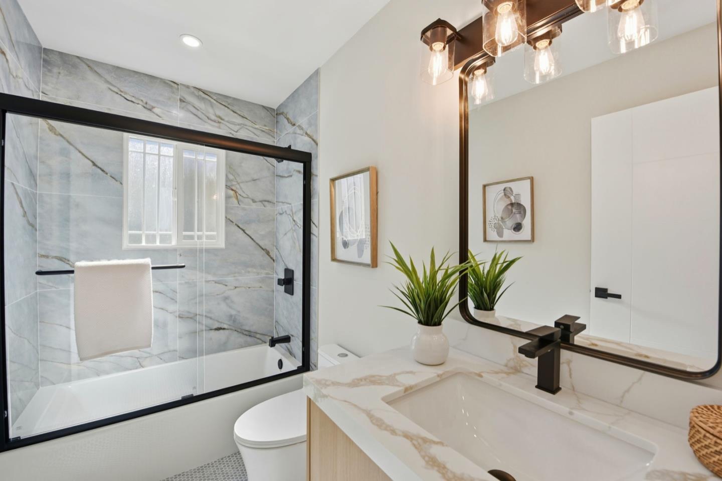 Detail Gallery Image 35 of 44 For 15881 Paseo Largavista, San Lorenzo,  CA 94580 - 4 Beds | 2 Baths