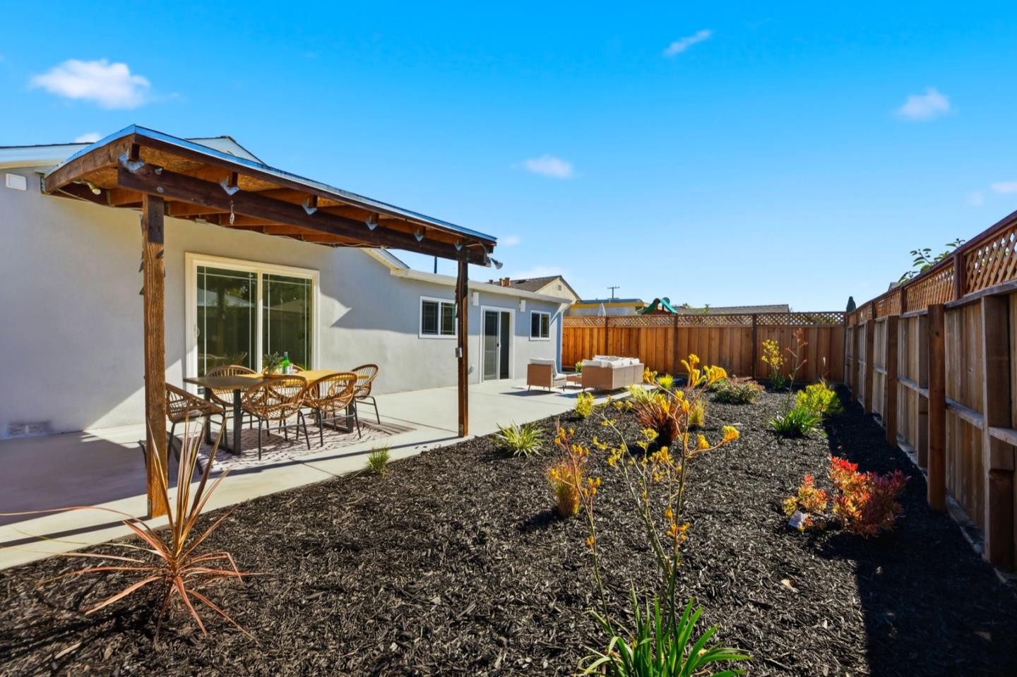 Detail Gallery Image 41 of 44 For 15881 Paseo Largavista, San Lorenzo,  CA 94580 - 4 Beds | 2 Baths