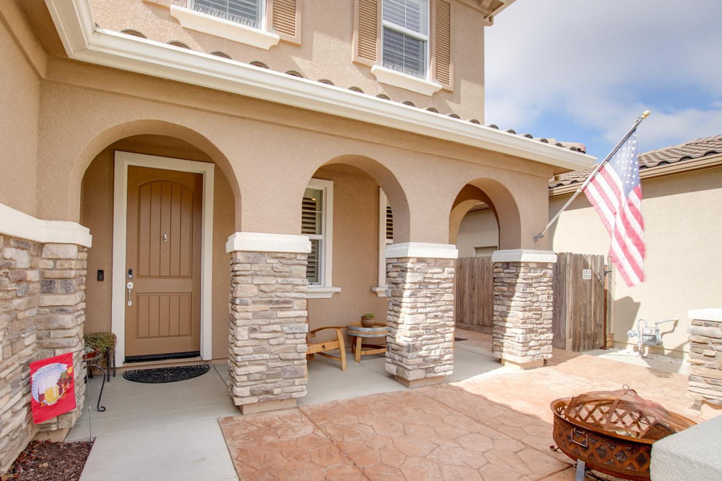 Detail Gallery Image 5 of 50 For 1610 Park Trail Dr, Hollister,  CA 95023 - 4 Beds | 3 Baths