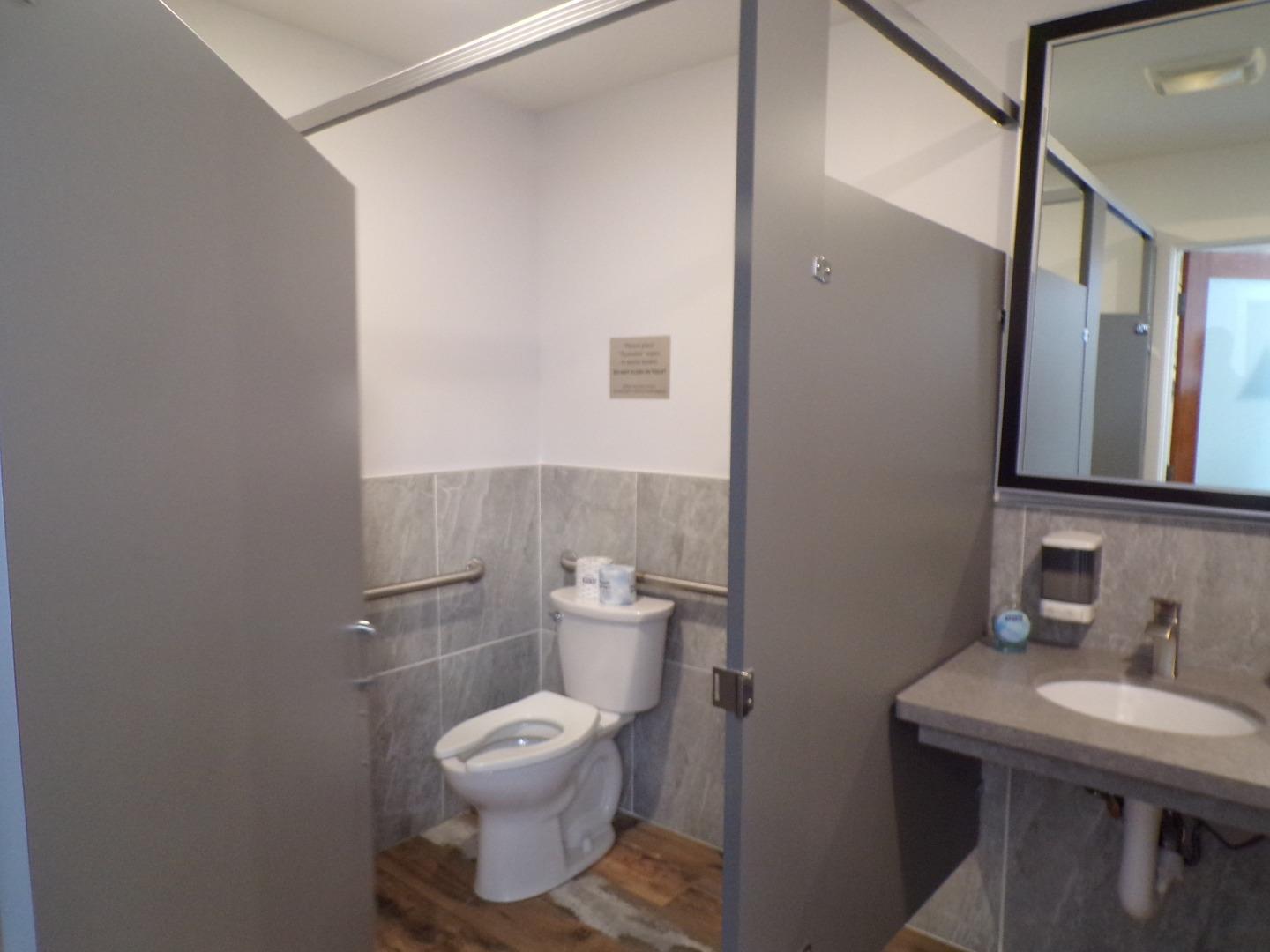 Detail Gallery Image 10 of 18 For 116 E 25th Ave Suite a,  San Mateo,  CA 94403 - – Beds | – Baths