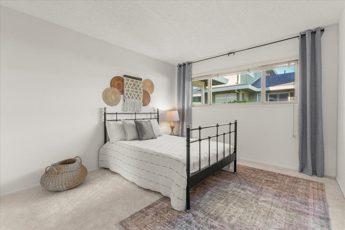Detail Gallery Image 13 of 16 For 1375 42nd Ave #1,  Capitola,  CA 95010 - 2 Beds | 1 Baths