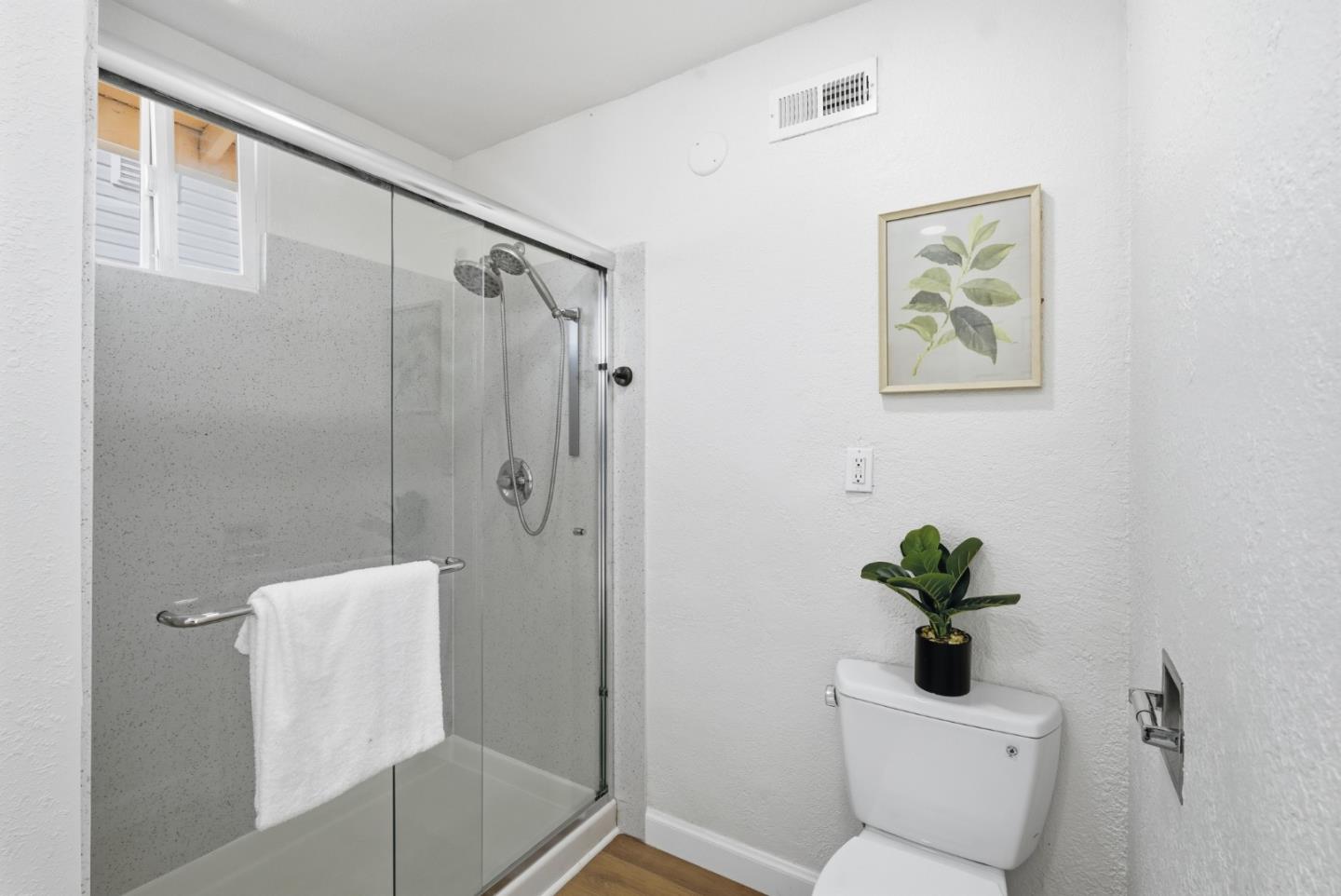 Detail Gallery Image 27 of 41 For 31266 Meadowbrook Ave, Hayward,  CA 94544 - 3 Beds | 2 Baths