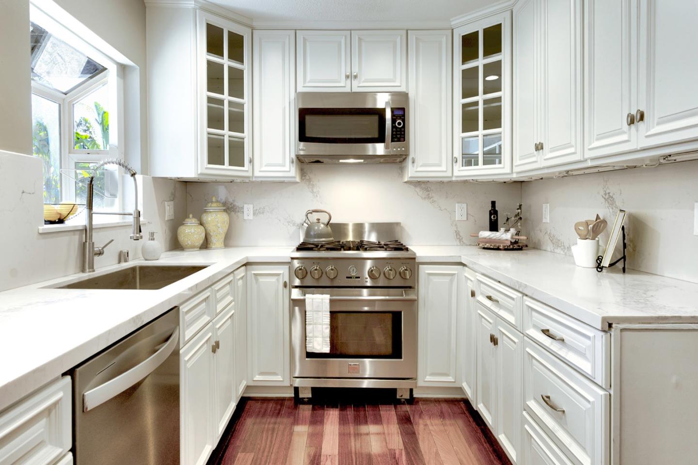 Detail Gallery Image 14 of 33 For 92 Cherry Blossom Dr, San Jose,  CA 95123 - 3 Beds | 2 Baths