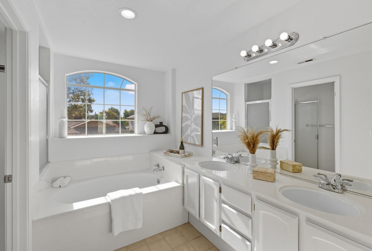 Detail Gallery Image 26 of 34 For 2666 Hesselbein Way, San Jose,  CA 95148 - 4 Beds | 3 Baths