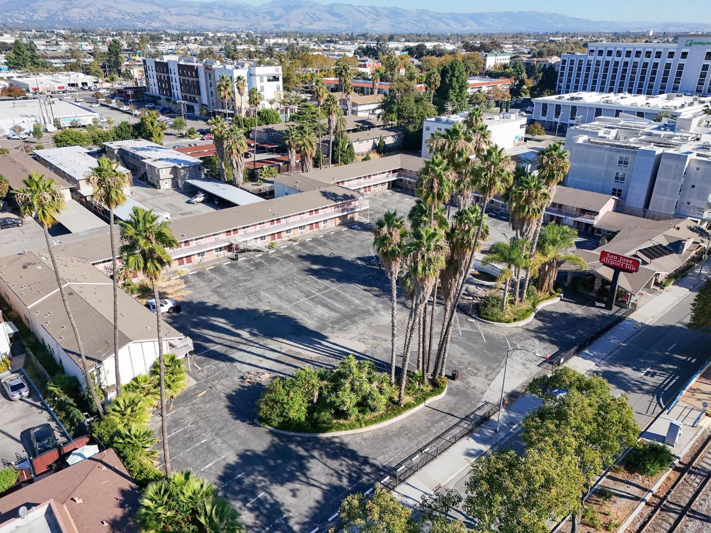 North 1st, San Jose, CA, 95112