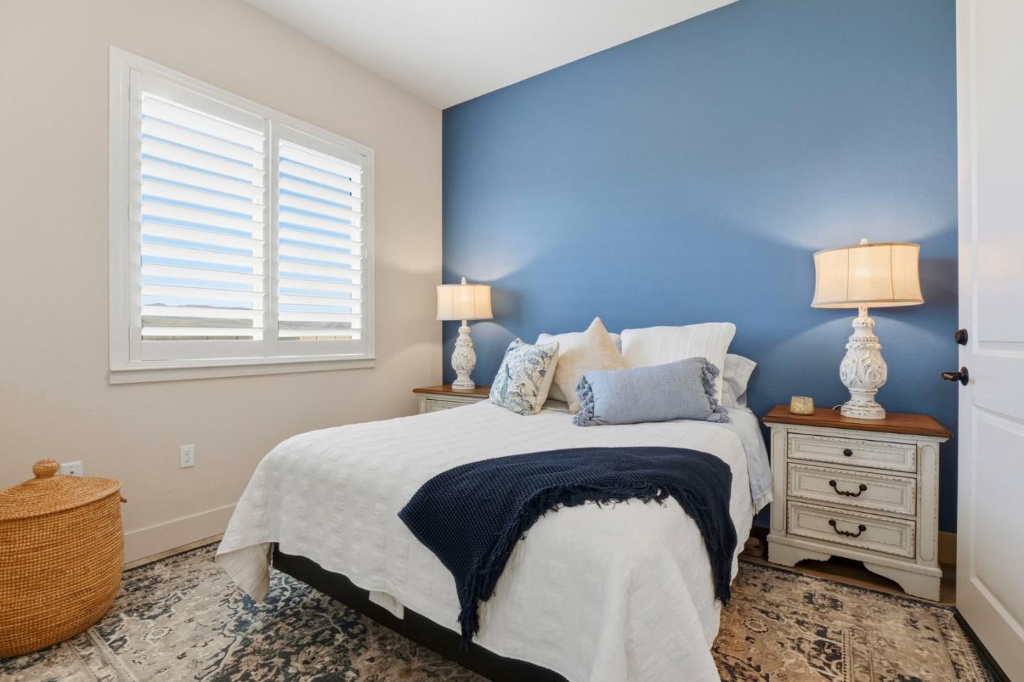 Detail Gallery Image 34 of 44 For 208 Luna Way, Hollister,  CA 95023 - 4 Beds | 3 Baths