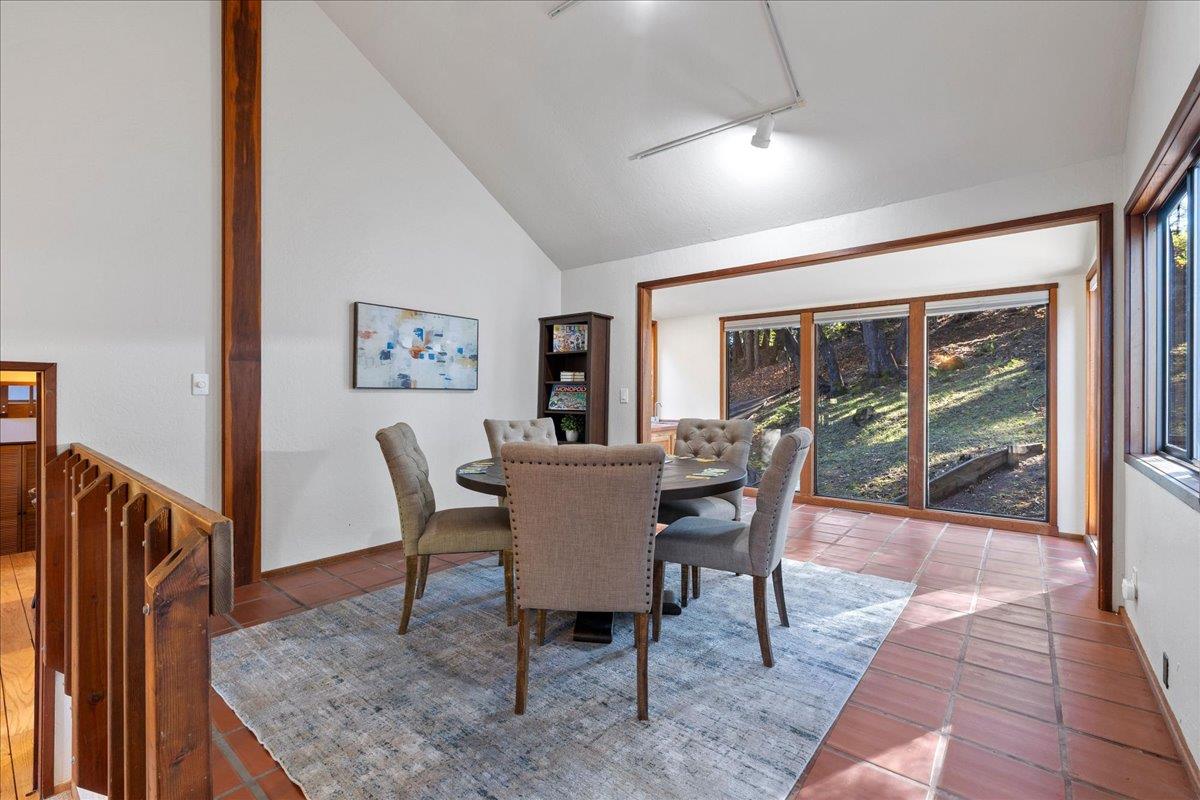 Detail Gallery Image 18 of 65 For 22163 Miller Ridge Rd, Los Gatos,  CA 95033 - 4 Beds | 2 Baths