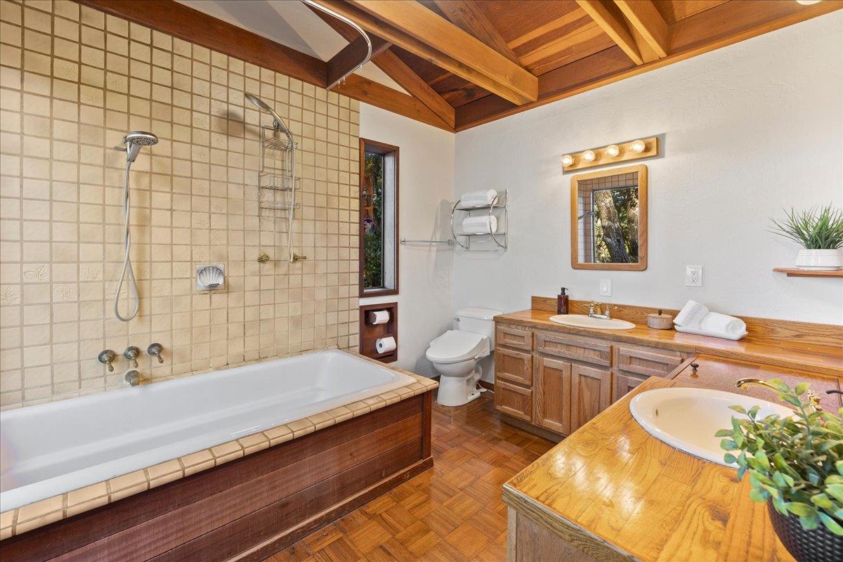 Detail Gallery Image 23 of 65 For 22163 Miller Ridge Rd, Los Gatos,  CA 95033 - 4 Beds | 2 Baths