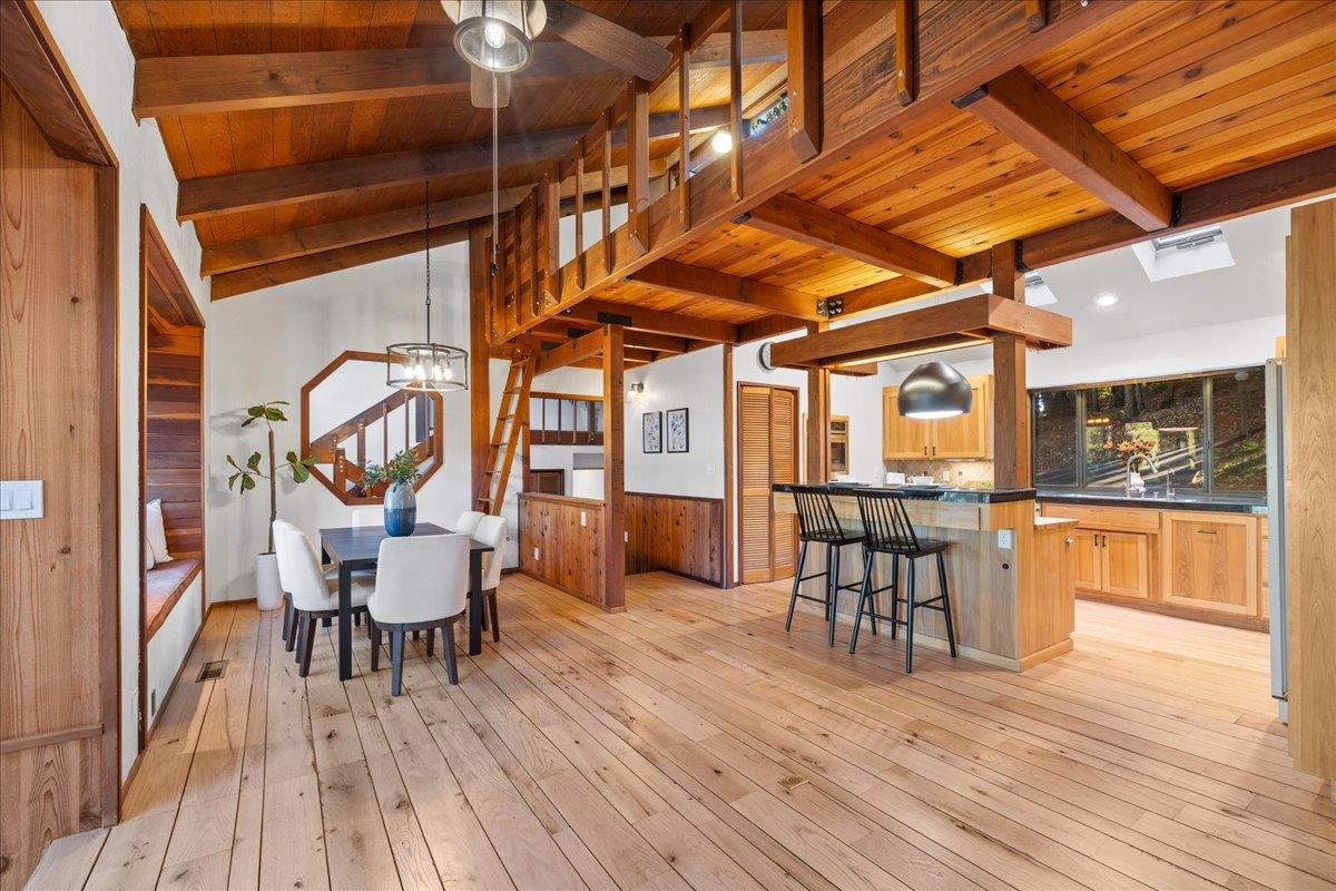 Detail Gallery Image 4 of 65 For 22163 Miller Ridge Rd, Los Gatos,  CA 95033 - 4 Beds | 2 Baths