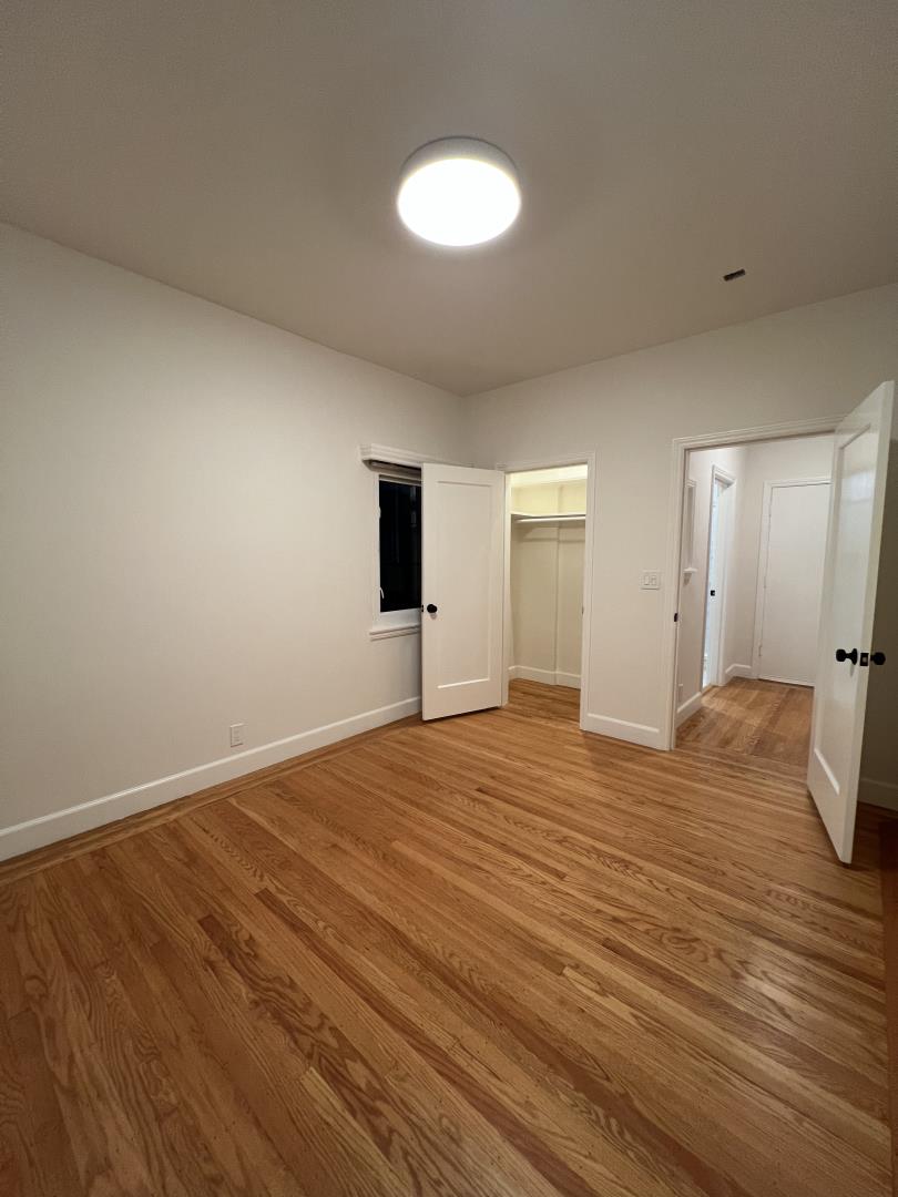 Detail Gallery Image 17 of 23 For 1217 Capuchino #1,  Burlingame,  CA 94010 - 1 Beds | 1 Baths